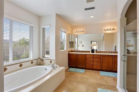 2413 Pine Valley Gln, Escondido, CA 92026 photo 16