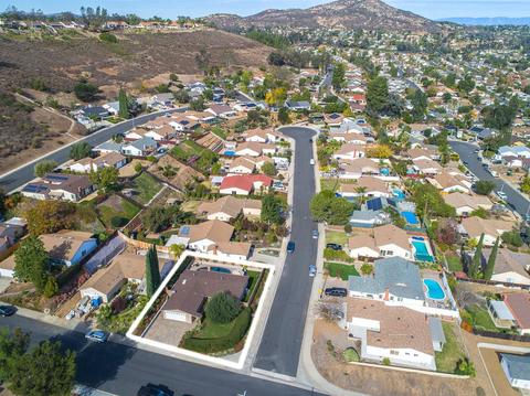 13242 Olive Grove Dr, Poway, CA 92064 photo 4