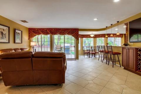 2033 Aspen Ln, El Cajon, CA 92019 photo 4