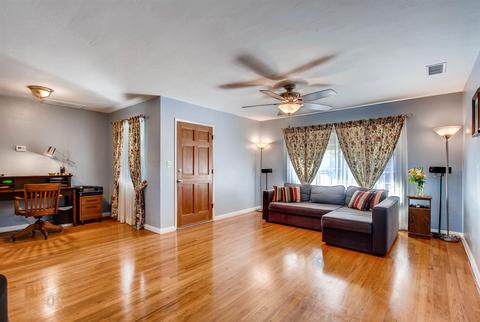 1309 Clarke Dr, El Cajon, CA 92021 photo 2
