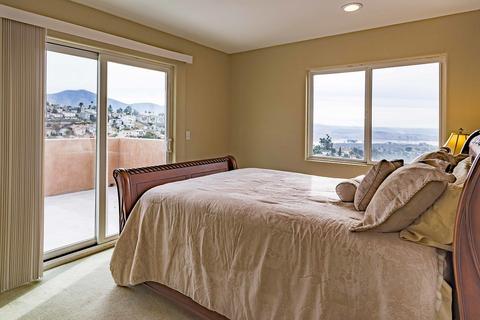 1418 Capistrano Ave, Spring Valley, CA 91977 photo 14