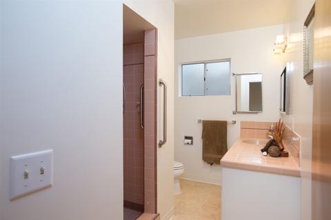 230 Neil Ter, Vista, CA 92084 photo 16
