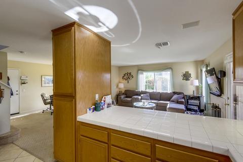 2790 Wanek Rd, Escondido, CA 92027 photo 8