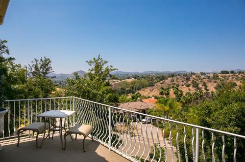 1121 Laura Ln, Escondido, CA 92025 photo 20