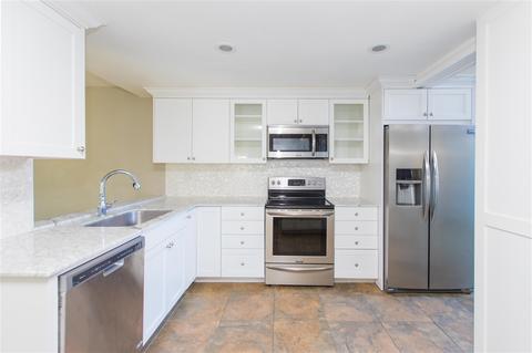 7525 Quinta St, Carlsbad, CA 92009 photo 1