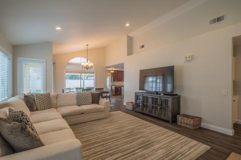 1740 Corte Ventana, Oceanside, CA 92056 photo 5