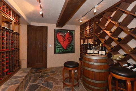 Undisclosed, La Jolla, CA 92037 photo 20