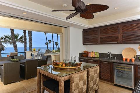 Undisclosed, La Jolla, CA 92037 photo 17