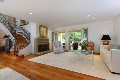 Undisclosed, La Jolla, CA 92037 photo 5
