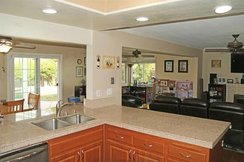 10003 W Glendon Cir, Santee, CA 92071 photo 5