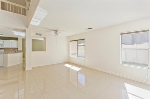 425 Whispering Willow Dr #E, Santee, CA 92071 photo 2