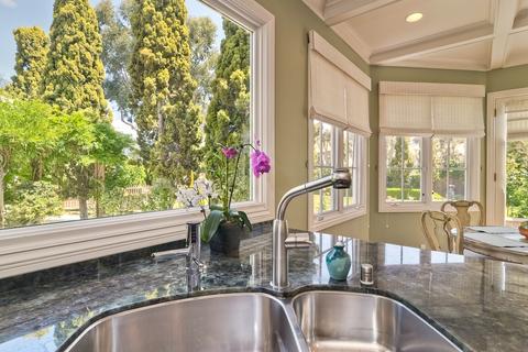 2011 Crest Dr, Encinitas, CA 92024 photo 12