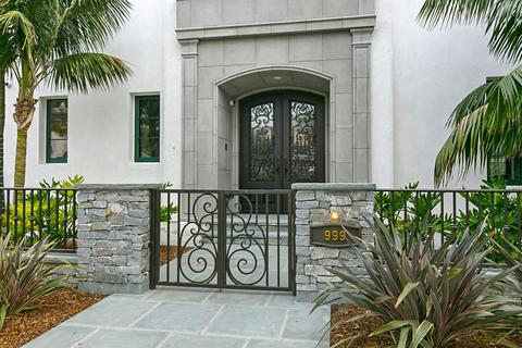 999 Adella Ave, Coronado, CA 92118 photo 2