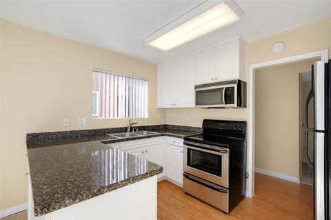 17159 W Bernardo Dr #203, San Diego, CA 92127 photo 5