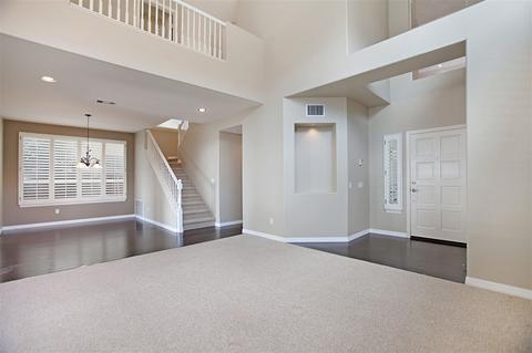 2389 S Summit Circle Gln, Escondido, CA 92026 photo 3