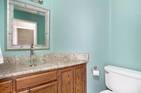 2389 S Summit Circle Gln, Escondido, CA 92026 photo 18