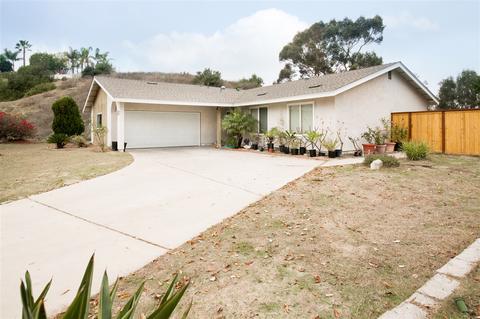 3882 Wooster Dr, Oceanside, CA 92056 photo 1