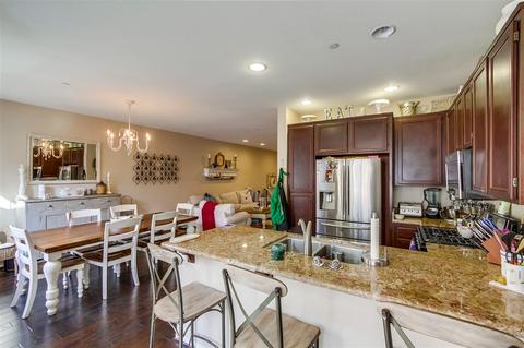 10175 Little Leaf Ln, Santee, CA 92071 photo 7