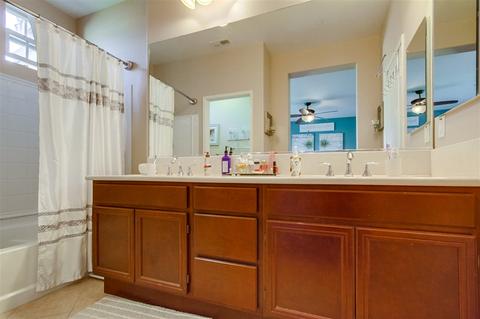 10175 Little Leaf Ln, Santee, CA 92071 photo 21