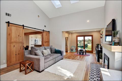 Undisclosed, Solana Beach, CA 92075 photo 17