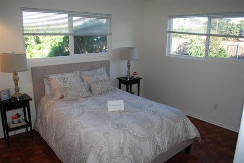 1150 Hamilton Ln, Escondido, CA 92029 photo 9