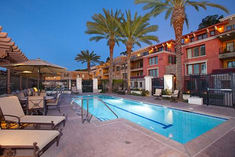 1040 Genter St #102, La Jolla, CA 92037 photo 2