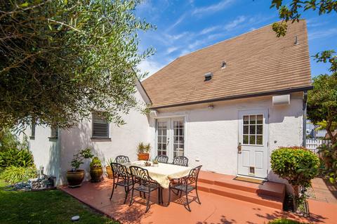 566 B Ave, Coronado, CA 92118 photo 17