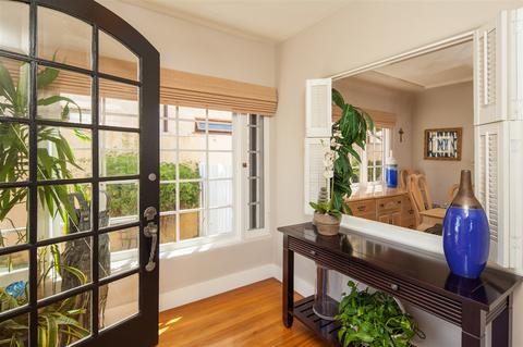 566 B Ave, Coronado, CA 92118 photo 4