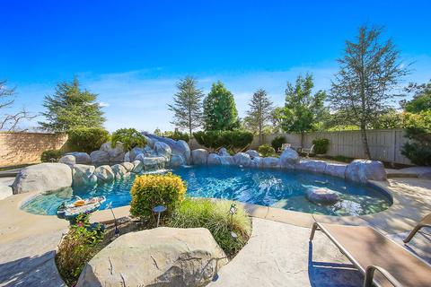 33035 Paoli Ct, Temecula, CA 92592 photo 2