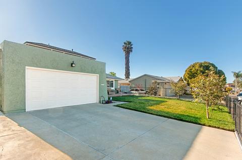 1251 Marjorie Pl, Escondido, CA 92027 photo 23