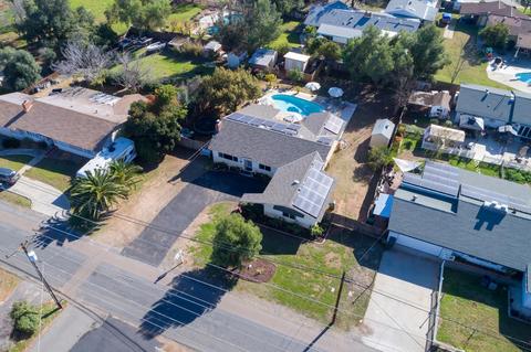 515 Brotherton Rd, Escondido, CA 92025 photo 1