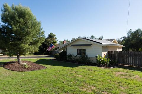 515 Brotherton Rd, Escondido, CA 92025 photo 2