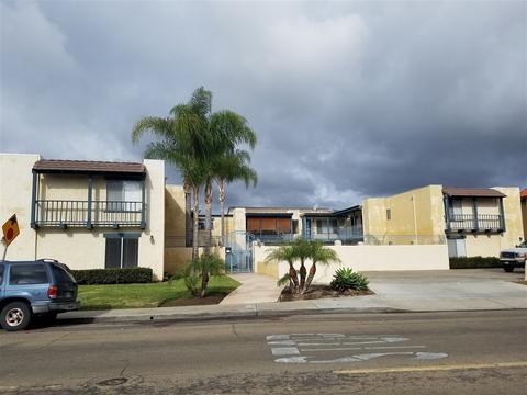 732 E Lexington Ave #13, El Cajon, CA 92020 photo 2