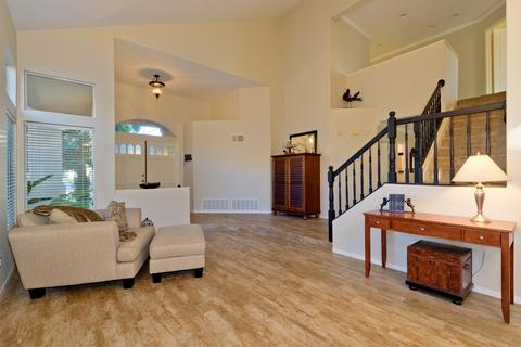 656 Mosaic Cir, Oceanside, CA 92057 photo 4