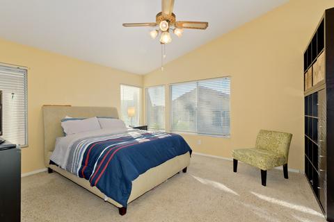 656 Mosaic Cir, Oceanside, CA 92057 photo 18