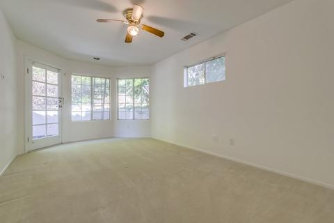 2504 Jacaranda Ave, Carlsbad, CA 92009 photo 19
