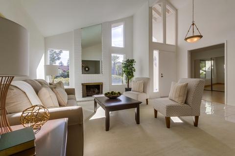 2504 Jacaranda Ave, Carlsbad, CA 92009 photo 3