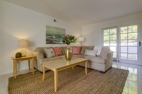 2504 Jacaranda Ave, Carlsbad, CA 92009 photo 7