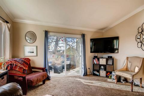 5004 Los Morros Way #4, Oceanside, CA 92057 photo 2