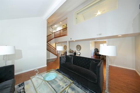 2850 Cliffridge Ct, La Jolla, CA 92037 photo 4