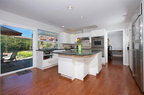 2850 Cliffridge Ct, La Jolla, CA 92037 photo 6