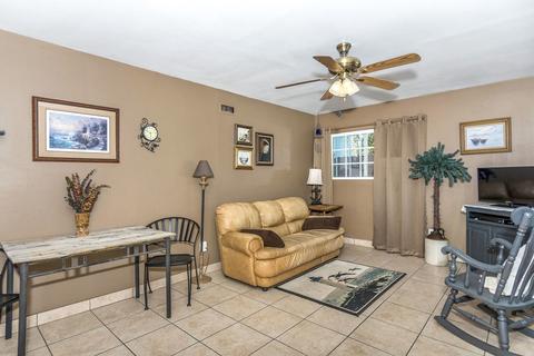 224 S 3rd St, El Cajon, CA 92019 photo 19
