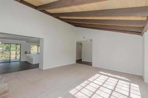 1026 Via Unidos, Fallbrook, CA 92028 photo 5