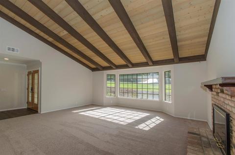 1026 Via Unidos, Fallbrook, CA 92028 photo 6
