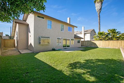 928 Newport St, Oceanside, CA 92057 photo 2
