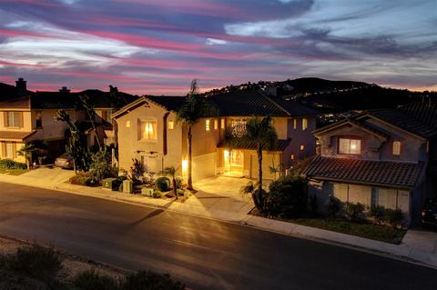 10346 Valley Waters Dr, Spring Valley, CA 91978 photo 4