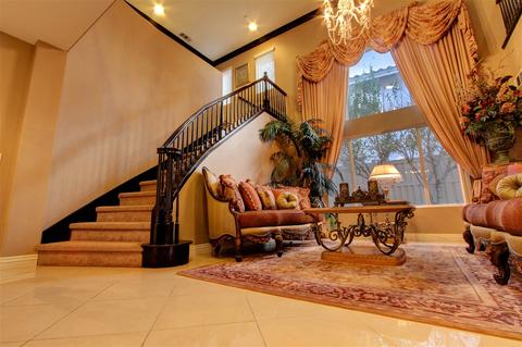 10346 Valley Waters Dr, Spring Valley, CA 91978 photo 12
