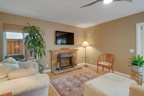 1679 Glen Hollow Ct, Encinitas, CA 92024 photo 12