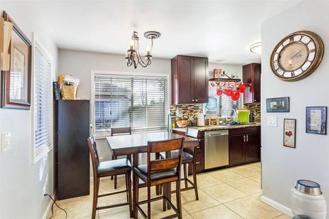 10711 Holly Meadows Dr #D, Santee, CA 92071 photo 5