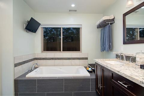 11086 Puebla Dr, La Mesa, CA 91941 photo 16